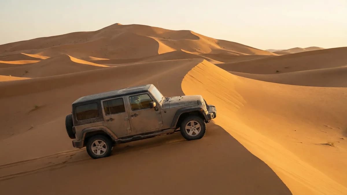 Alquilar un jeep para el desierto del Sahara en Marruecos: guía completa